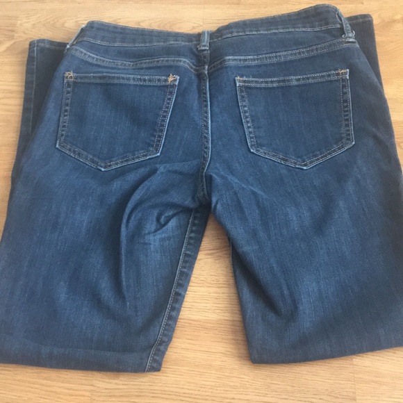 Old Navy Women’s Jeans Size 4 Short - Picture 3 of 5